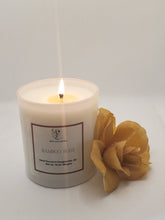 Load image into Gallery viewer, Wooden Wick Scented Candles