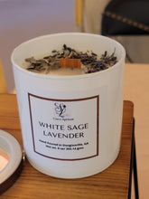 Load image into Gallery viewer, Wooden Wick Scented Candles